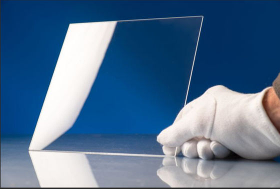0.7mm 1.1mm de profundidad Ultra Claridad Ultra Blanco Substrato de vidrio para la cubierta de la pantalla