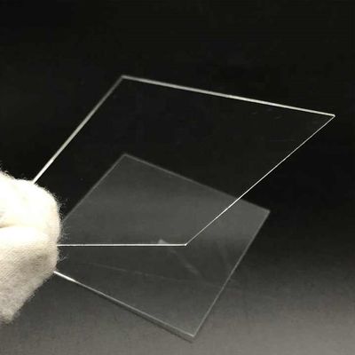 Hoja de vidrio de aluminosilicato ultra transparente para el procesamiento de vidrio con recubrimiento antirreflejo AR