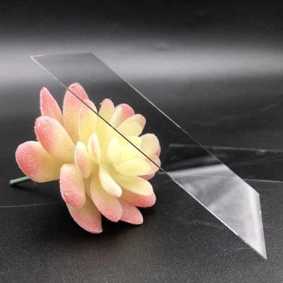 Buen precio Vidrio de aluminosilicato personalizado para pantalla de panel de pantalla LCD Tft inteligente en línea