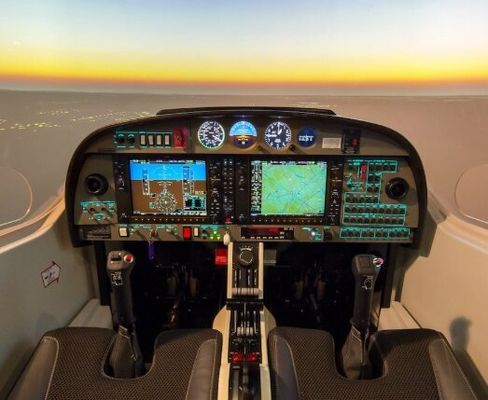 Buen precio Ultra Thin Ultra Clear Aluminosilicate Glass For Aviation Cockpit Display Glass en línea